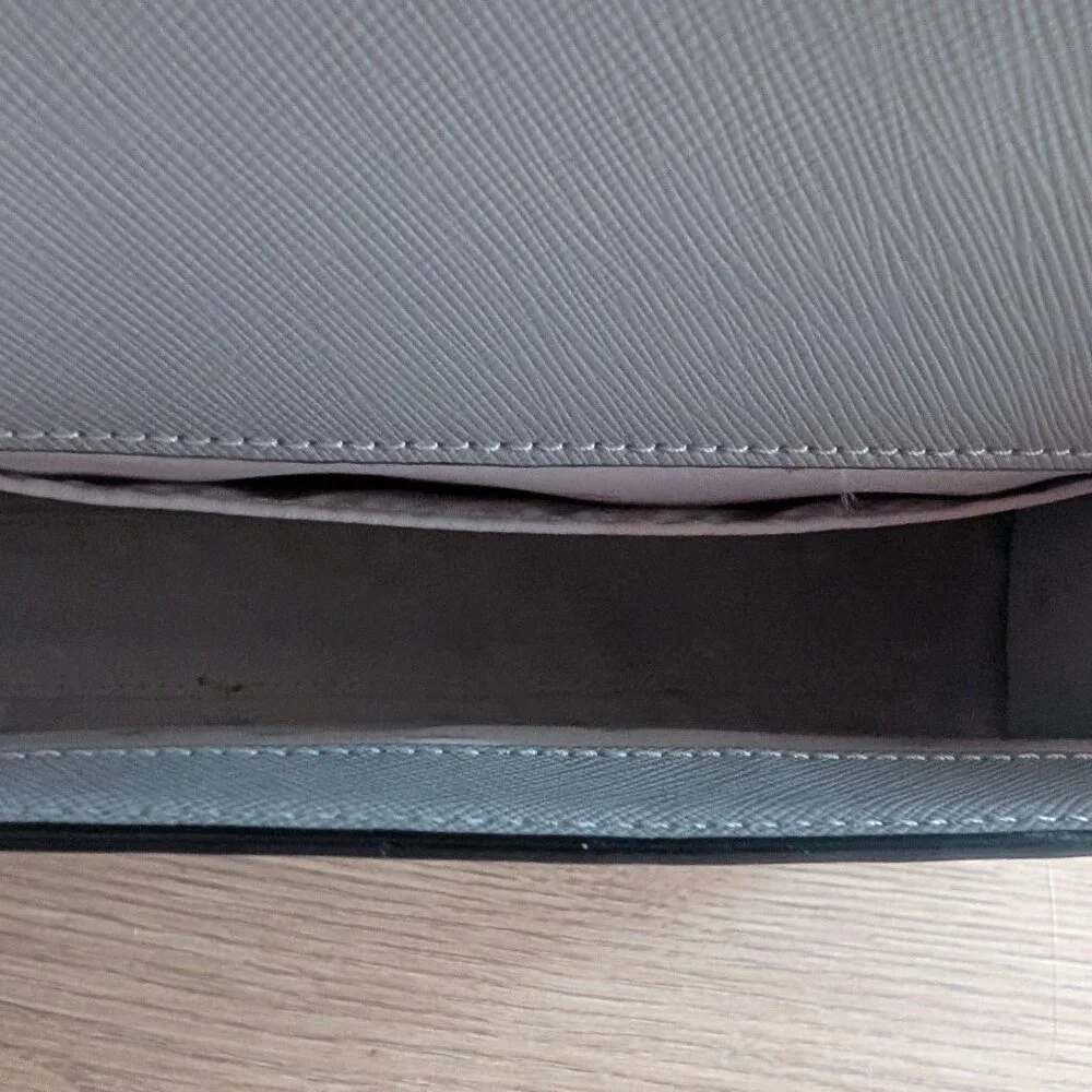 Kate Spade Convertible Convertible Crossbody - Picture 3 of 8